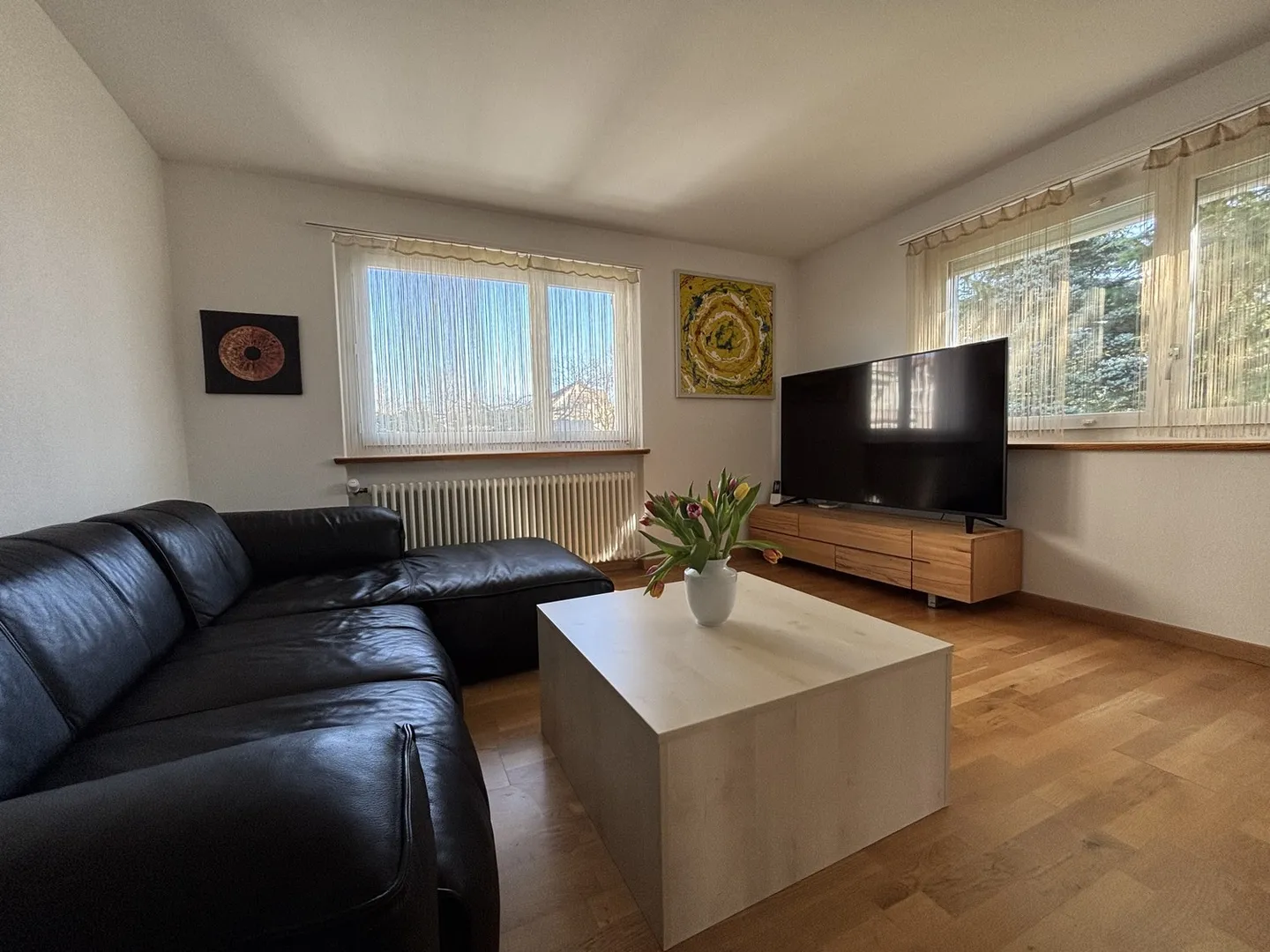 Cozy Home in a Central Prime Location - Photo 5 of 23