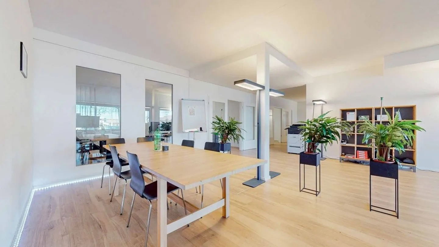 Elegant Office Space in Pfäffikon - Photo 9 of 9