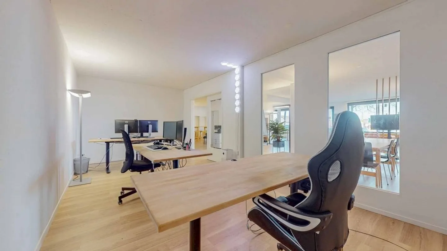 Elegant Office Space in Pfäffikon - Photo 6 of 9
