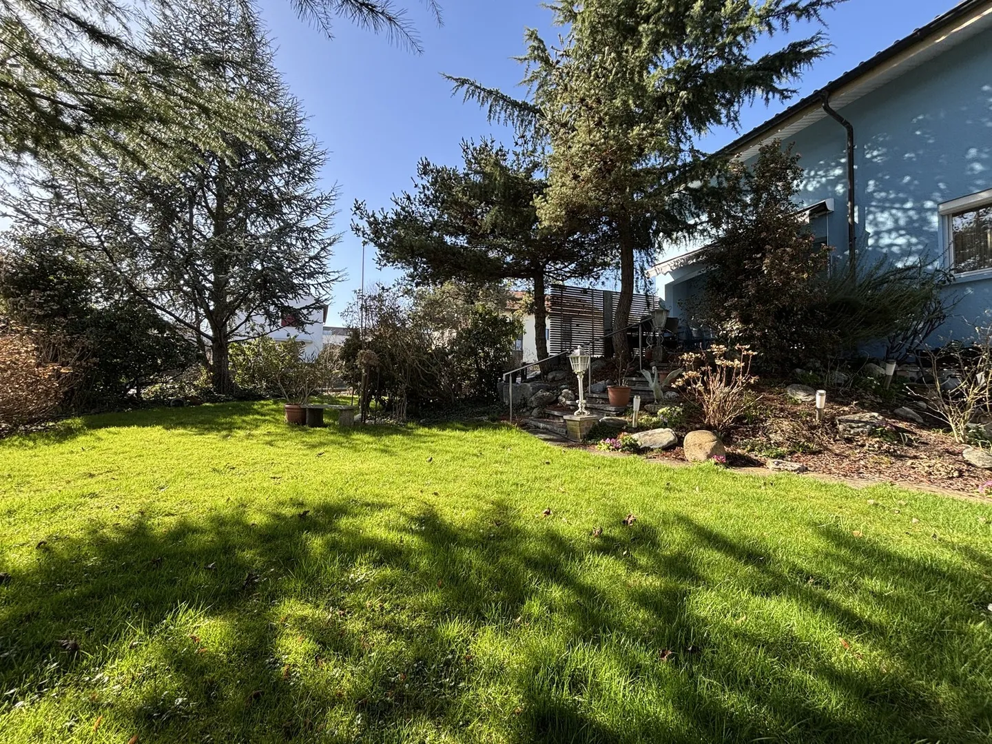 Cozy Home in a Central Prime Location - Photo 19 of 23