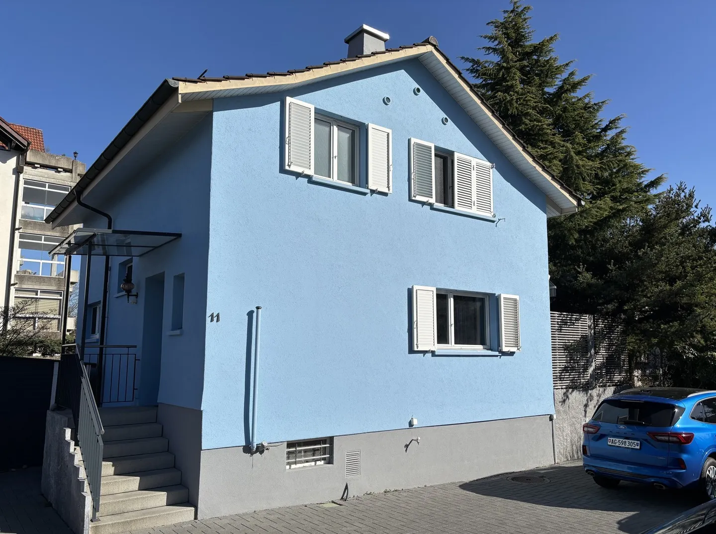 Cozy Home in a Central Prime Location - Photo 21 of 23