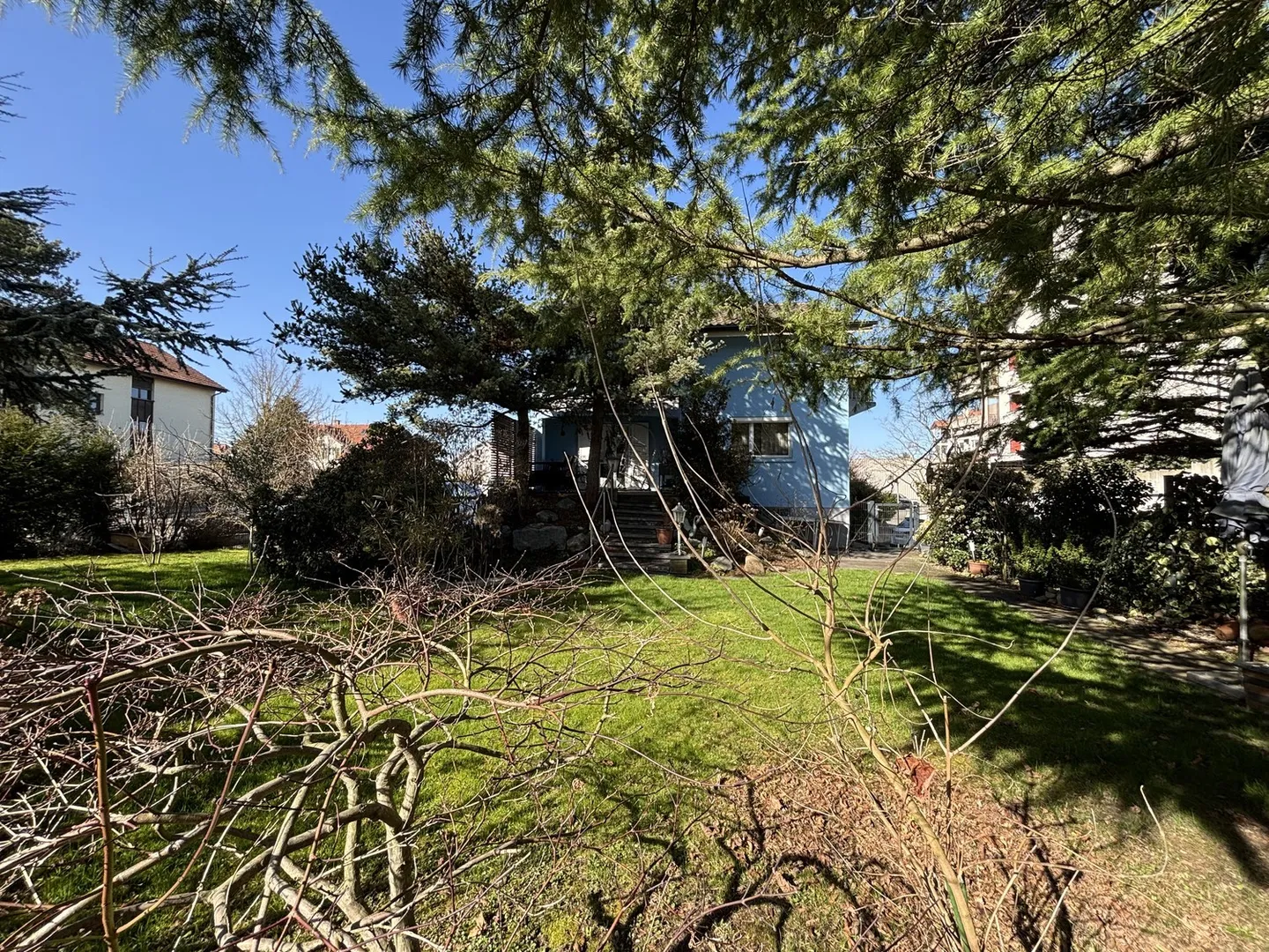 Cozy Home in a Central Prime Location - Photo 20 of 23