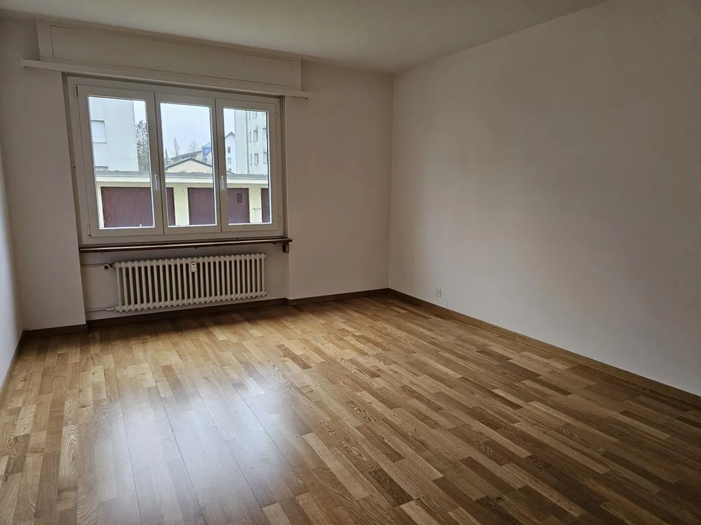 Bright 3-room apartment with balcony - Photo 4 of 9