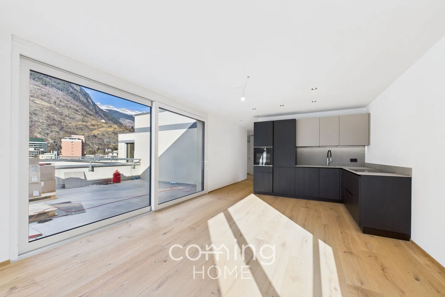 Attico moderno di 2,5 stanze nel centro di Brig-Glis - Foto 1 di 12