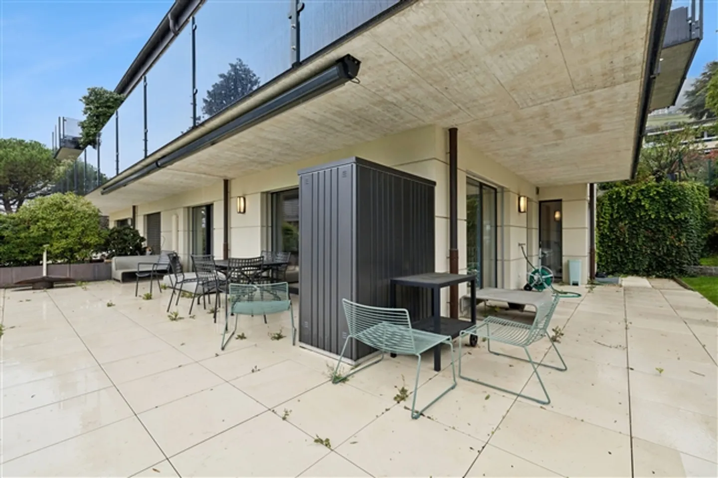 «Moderne 3.5-Zimmer Gartenwohnung in Corseaux» - Photo 3 of 13