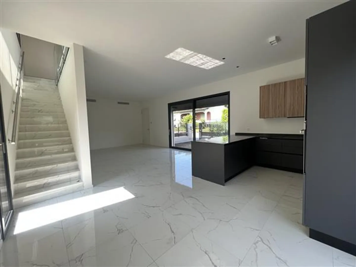 Caslano: Detached house 4.5 rooms - Photo 4 of 10