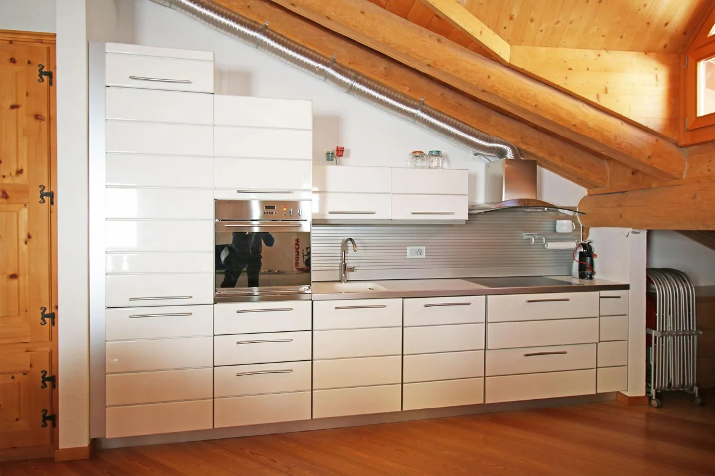 2½ - Room attic apartment no. B6 in a beautiful panoramic location on the Albula slope - Photo 5 of 12