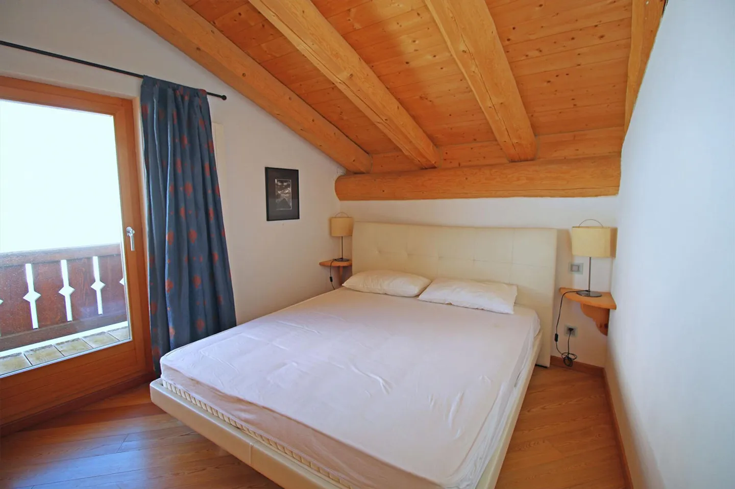 2½ - Room attic apartment no. B6 in a beautiful panoramic location on the Albula slope - Photo 7 of 12