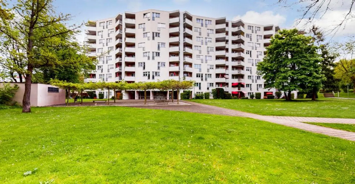 Charmante Wohnung in Biel-Mett - Foto 1 von 7