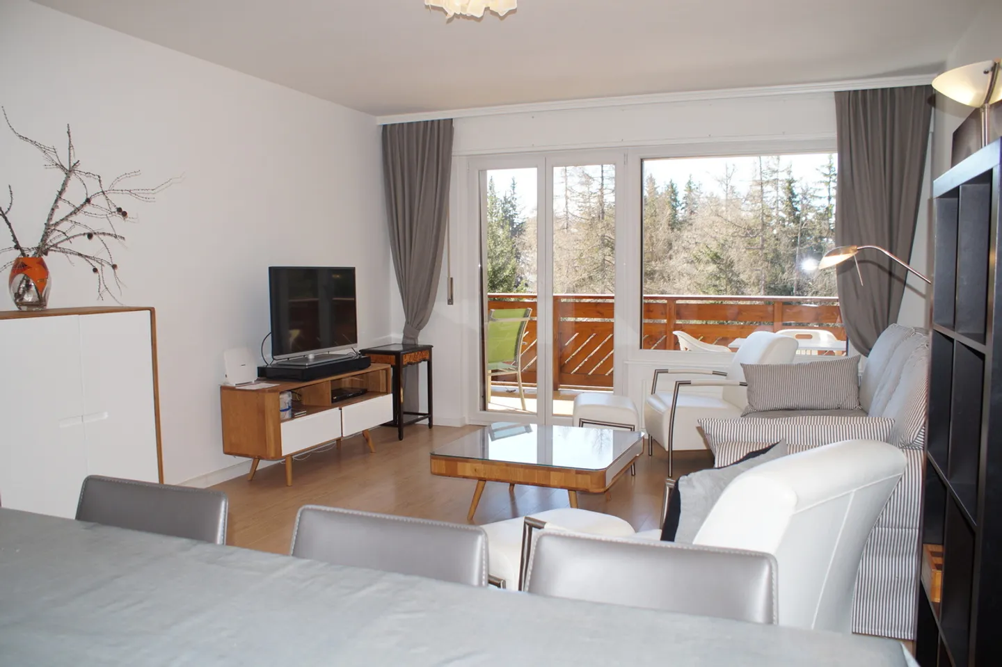 Apartment for rent - Photo 2 of 21