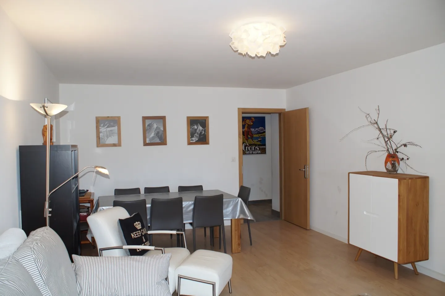 Apartment for rent - Photo 3 of 21