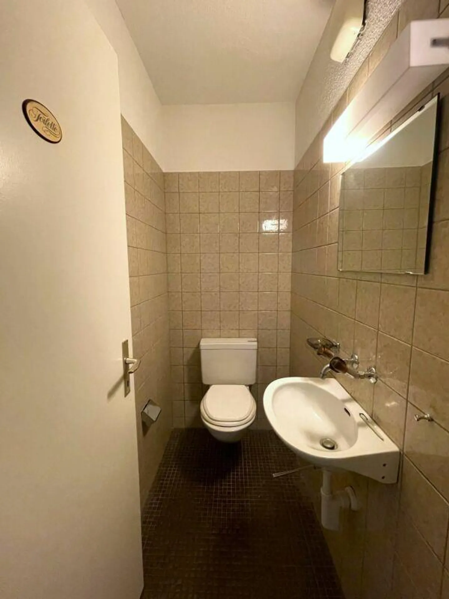 Votre appartement ensoleillé en ville avec cheminée! - Photo 7 sur 9