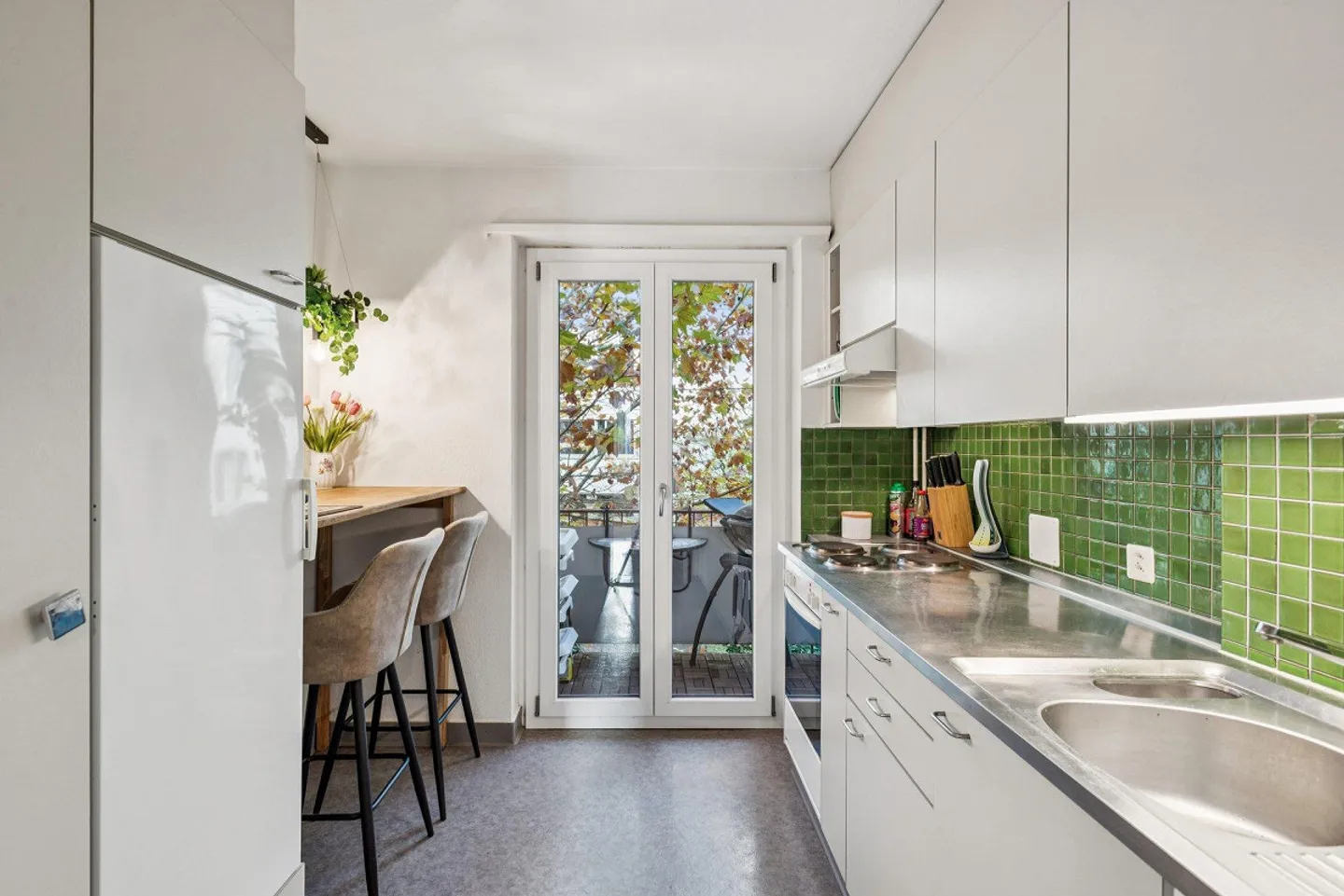 Au cœur de Zurich - Charmant appartement 3 pièces près de Lochergut - Photo 2 sur 9