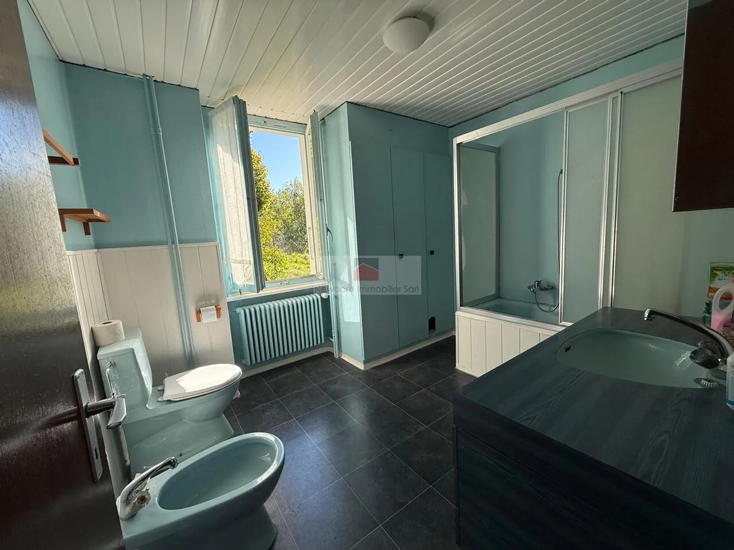 Exclusive: 3-Apartment Building in Vallorbe - Photo 13 of 17