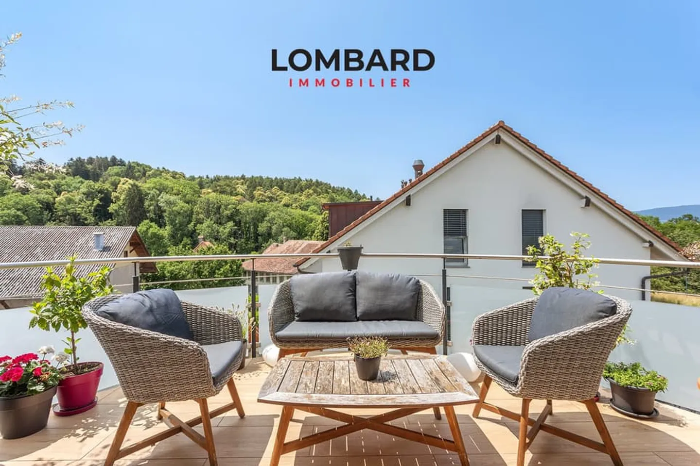 Spacieux attique de 4,5 pièces avec vue sur le lac - Photo 9 sur 12