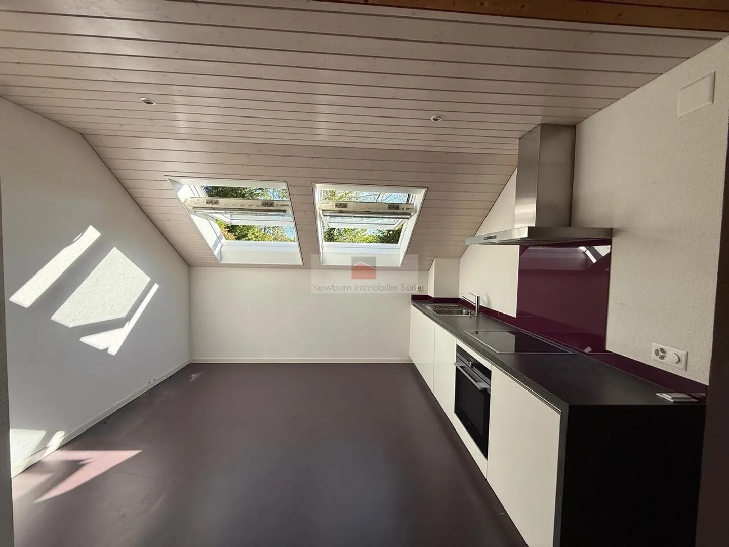 Exclusive: 3-Apartment Building in Vallorbe - Photo 9 of 17