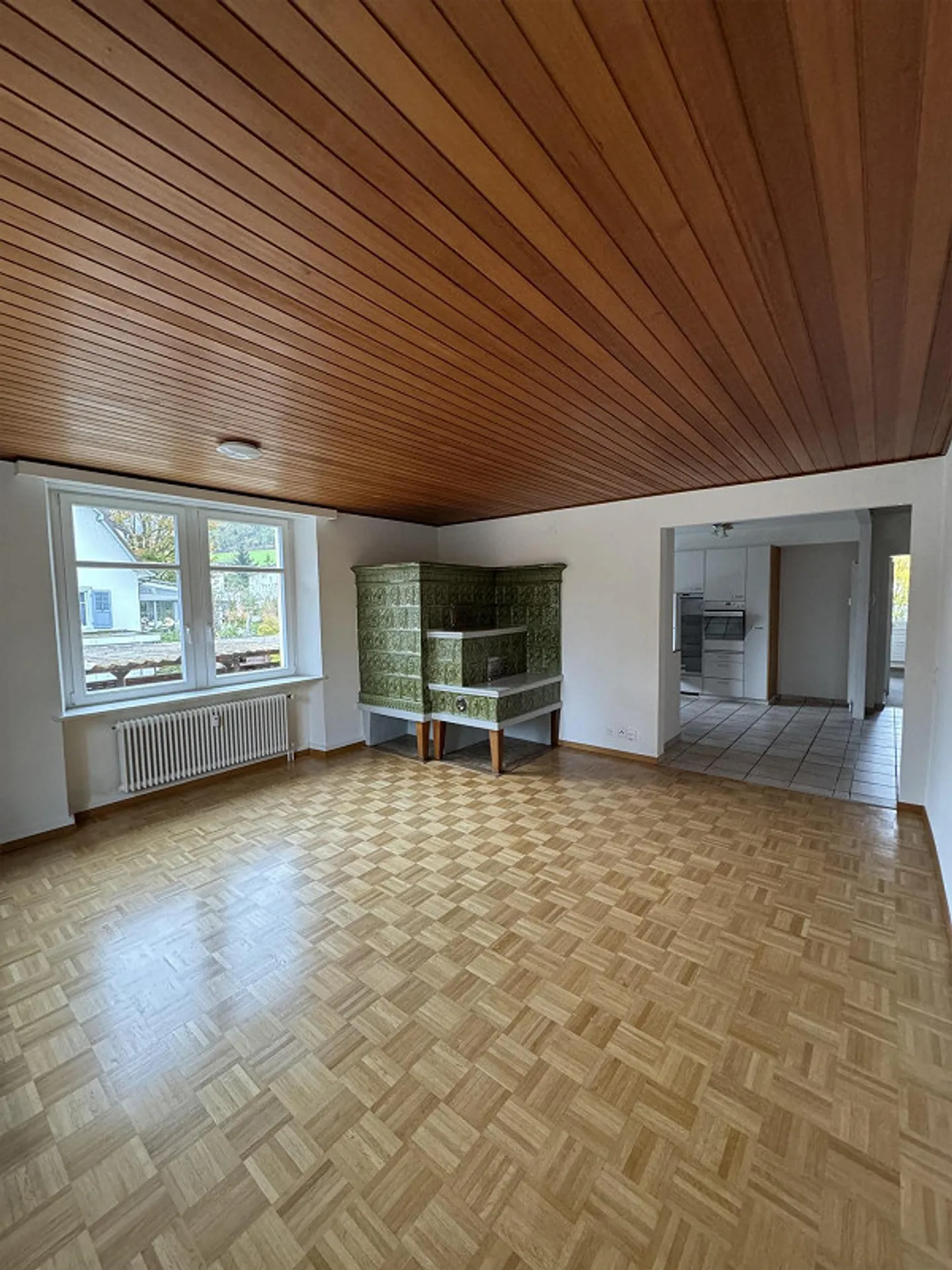 Bright 3.5 Room Apartment with Private Terrace - Photo 3 of 25