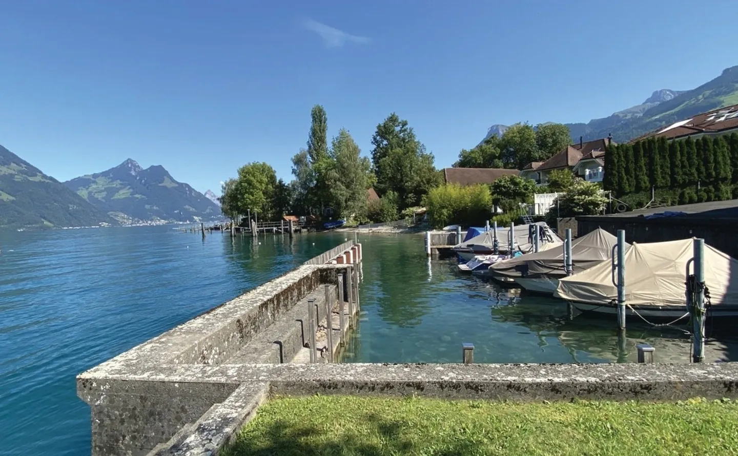 Appartamento moderno sul Lago di Lucerna - Foto 7 di 9