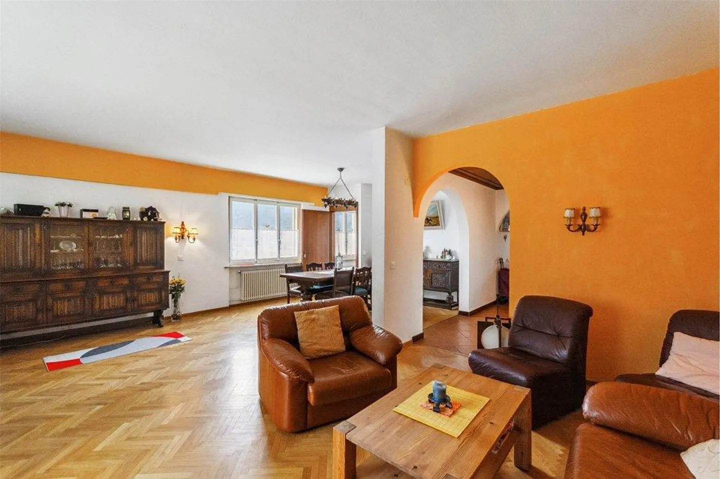 5½ Room Apartment in the Sunshine of Switzerland - Photo 4 of 13