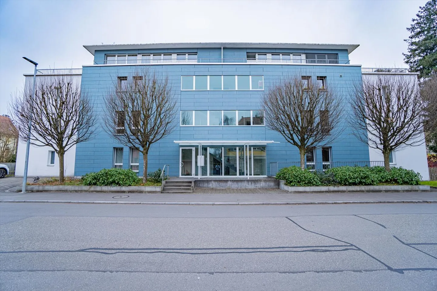 4.5 Zimmer Erdgeschosswohnung - Foto 1 von 12