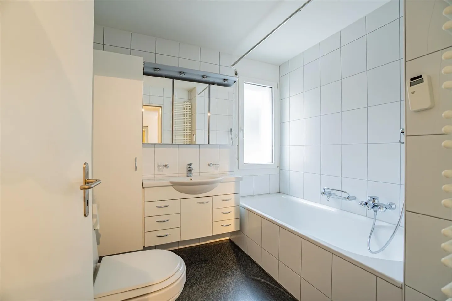 4.5 Zimmer Erdgeschosswohnung - Foto 2 von 12