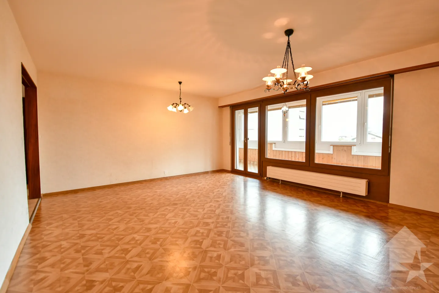«Ampio appartamento di 4 locali con loggia di 115 m2» - Foto 2 di 12