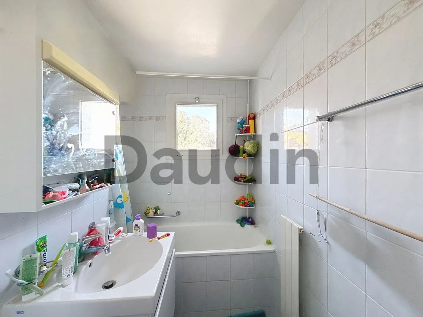 ESCLUSIVITÀ - CASATAX: appartamento di 5 stanze nel cuore di Petit-Lancy - Foto 5 di 9