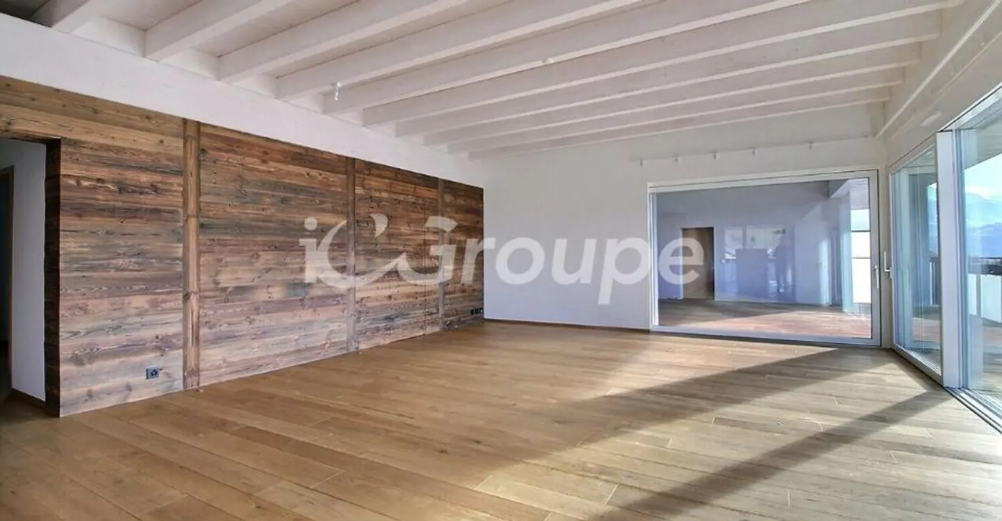 Splendido appartamento attico di 4,5 locali di 217 m2 - Foto 2 di 12