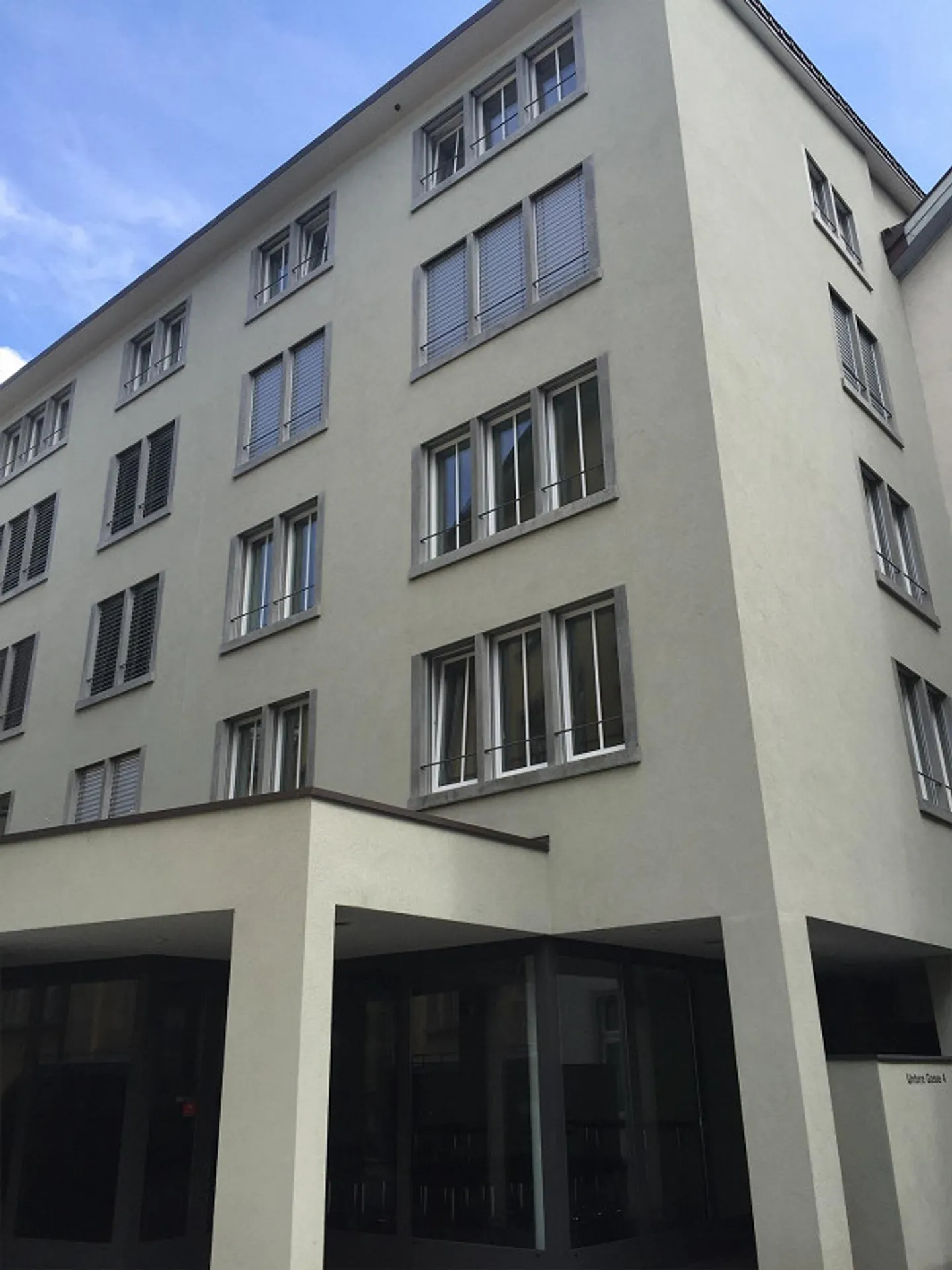 Appartamento moderno 2.5 locali in centro città - 1° piano - Foto 1 di 8