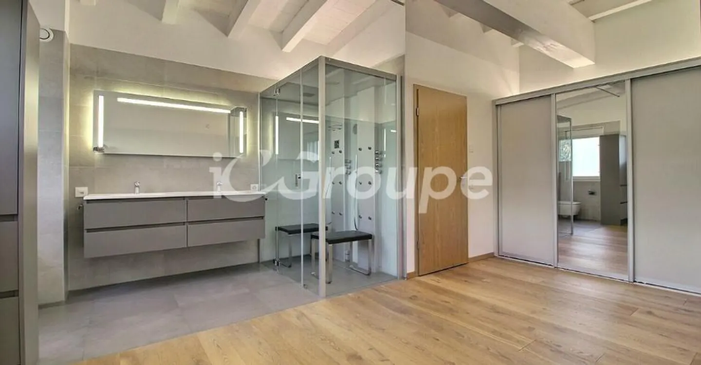 Splendido appartamento attico di 4,5 locali di 217 m2 - Foto 9 di 12