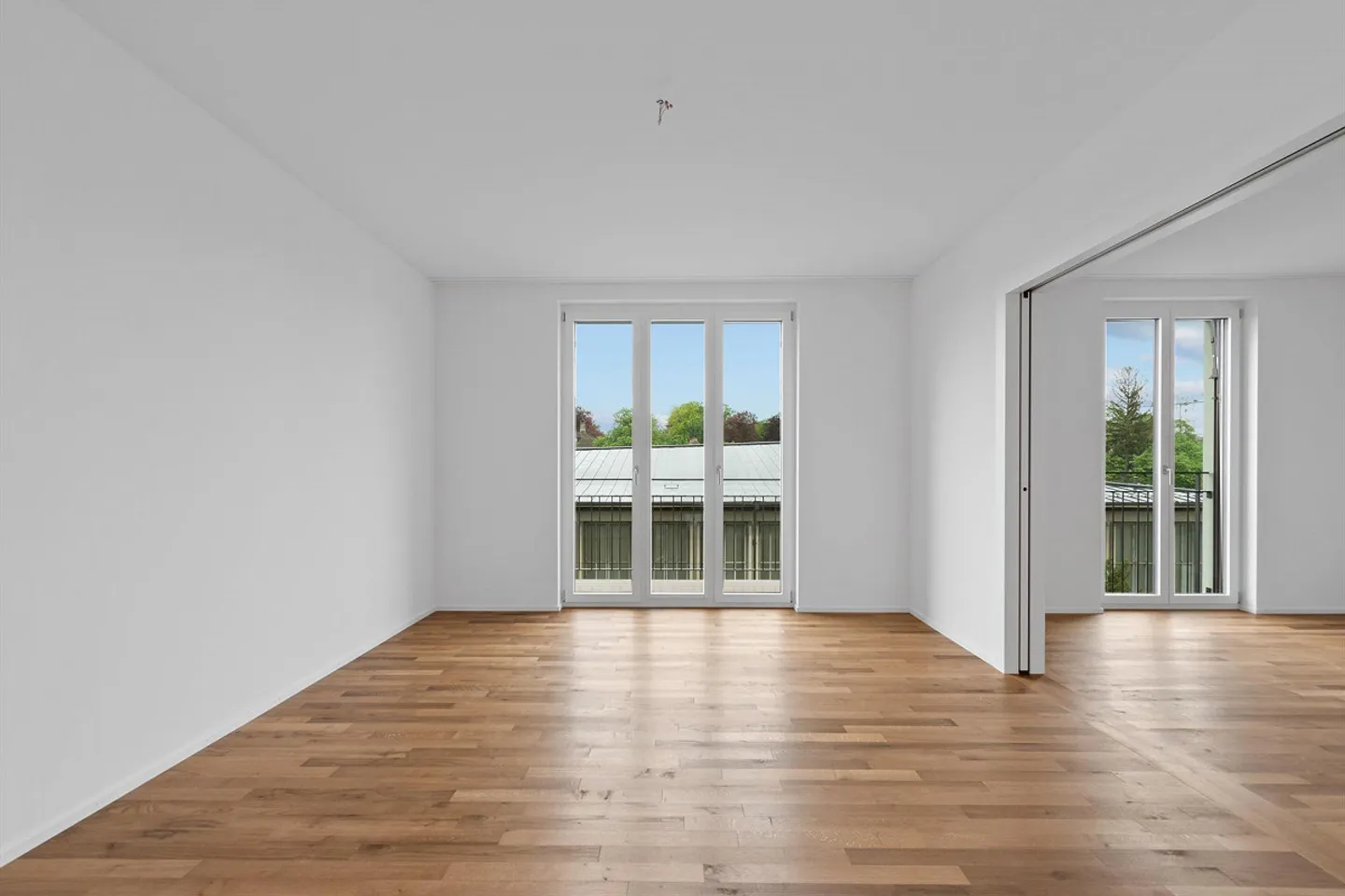 Magnifique nouvel appartement de 4,5 pièces directement au Kreuzplatz - Photo 2 sur 8