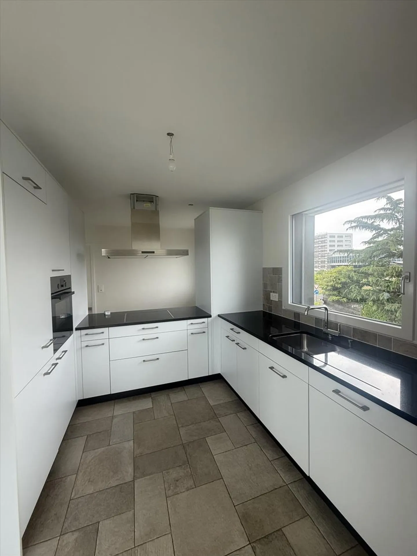 Appartamento 4.5 stanze - Foto 3 di 6