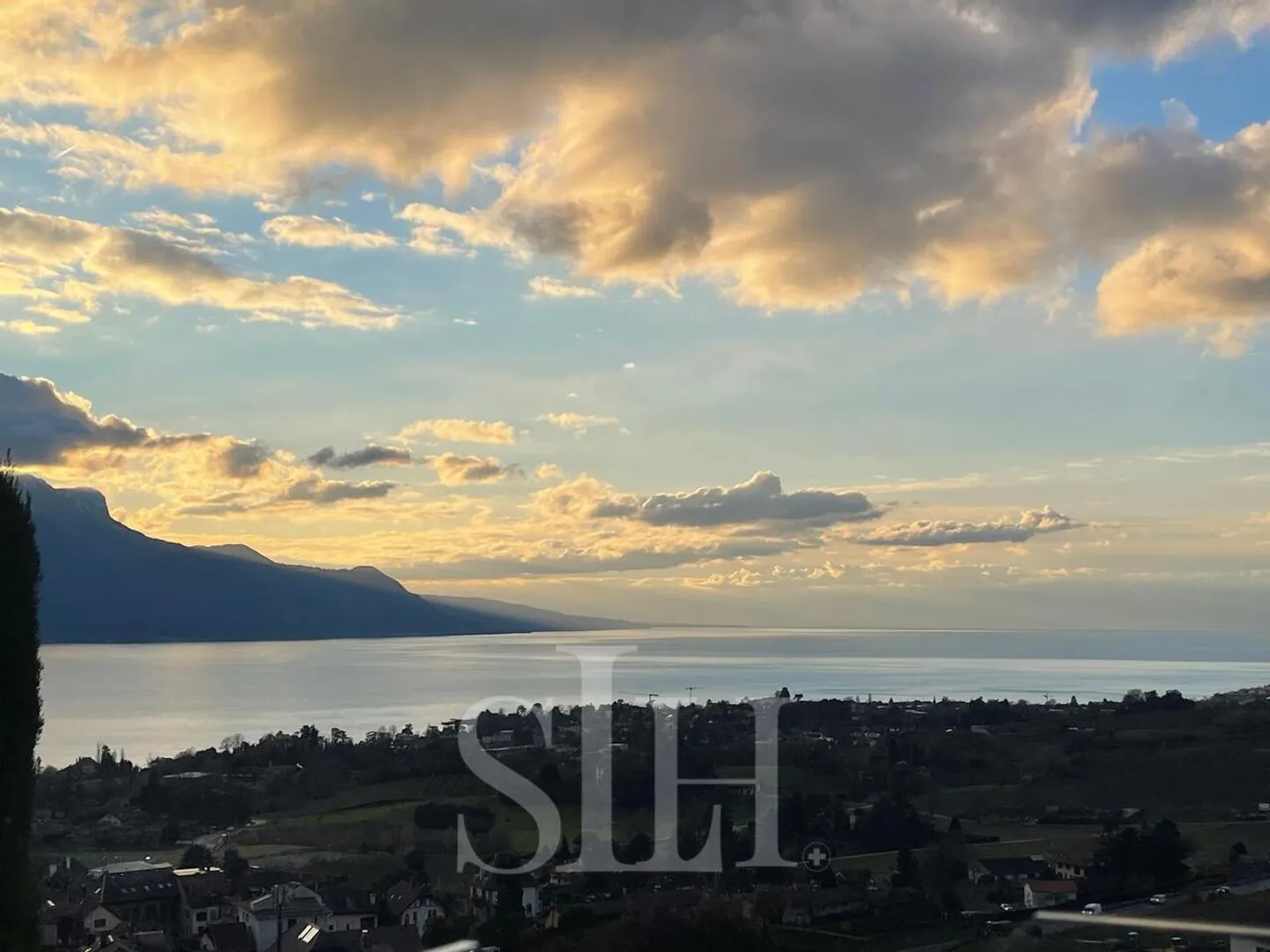 Appartamento luminoso con balcone/Opportunità da cogliere/Vista panoramica - Foto 1 di 1