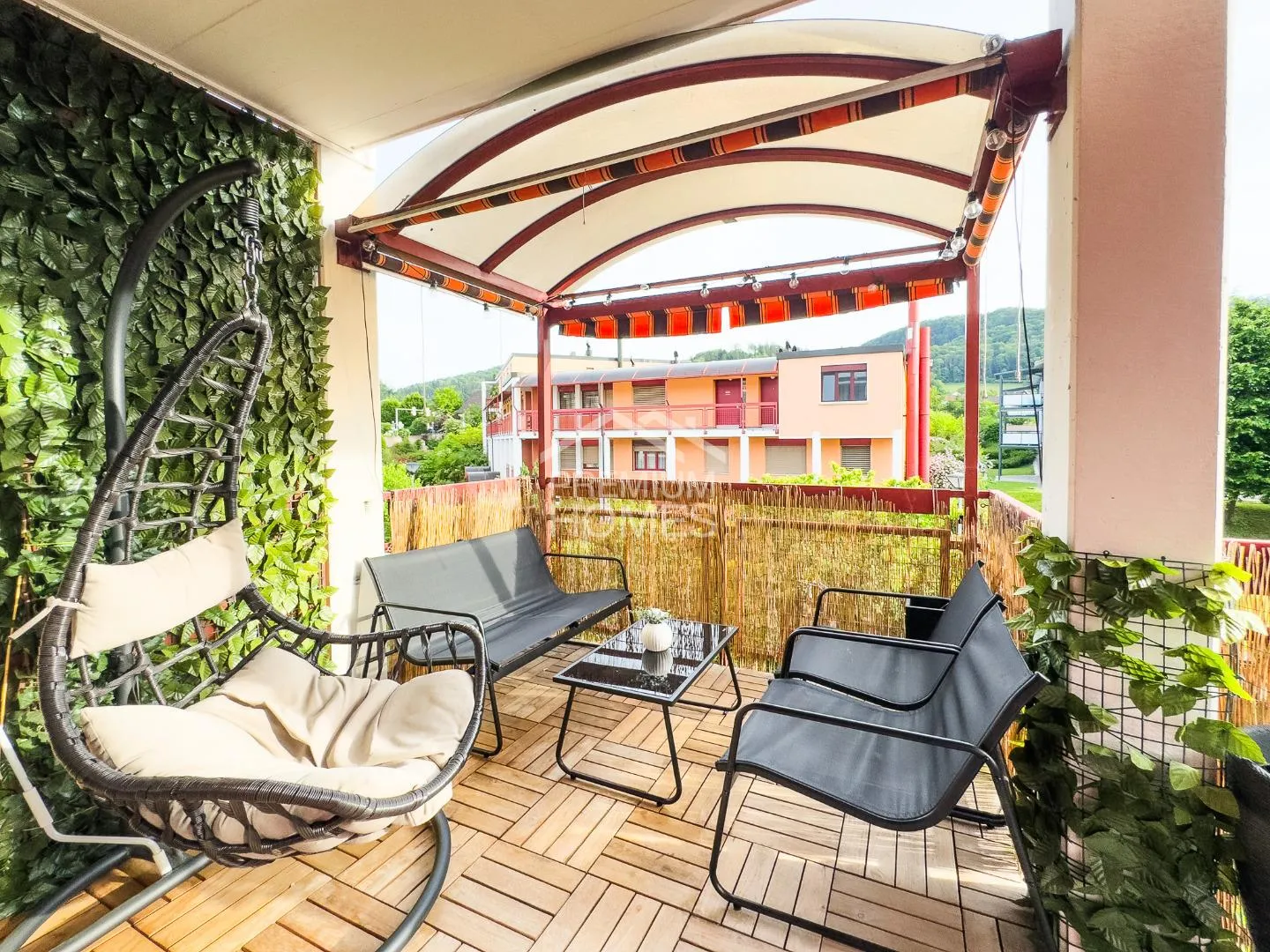 Charming Maisonette with Balconies - Photo 1 of 7