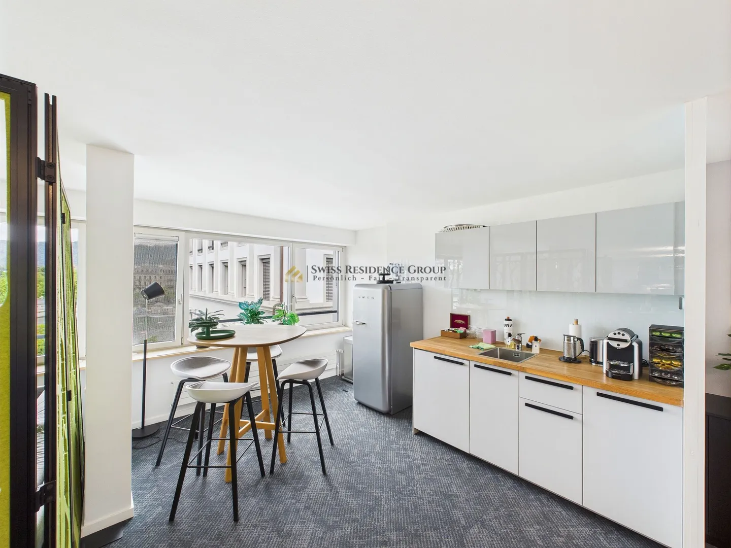 Modern Office in the Heart of Zurich with Stunning Views - Photo 6 of 13