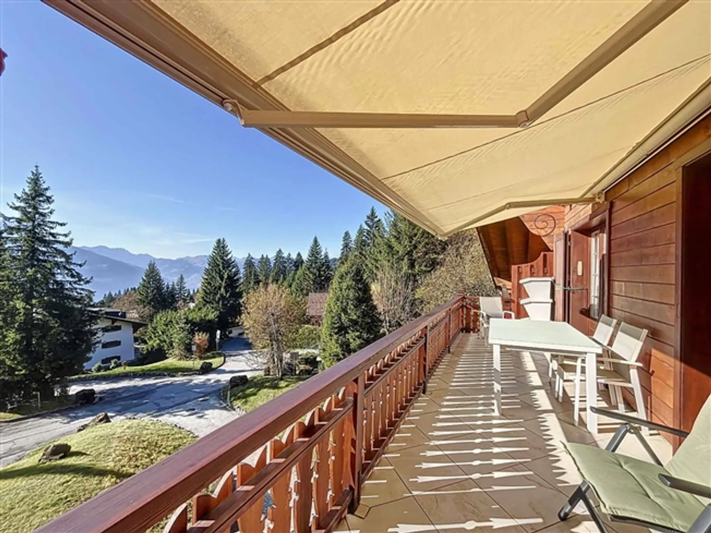 Appartement SKI-IN SKI-OUT au cœur de la Domaine de la Résidence - Photo 1 sur 8