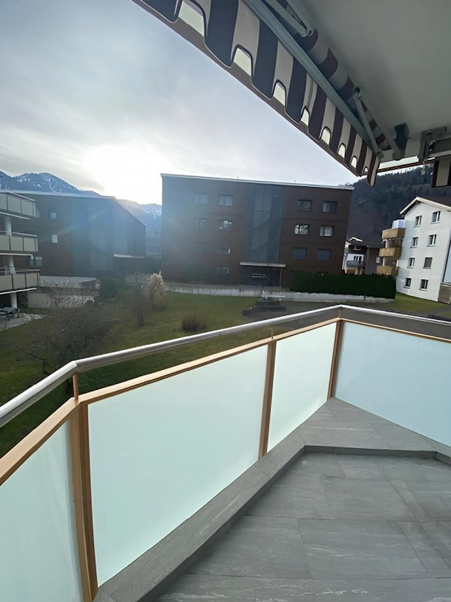 Bright and modern 3.5-room apartment for rent on the 1st floor - Photo 9 of 13