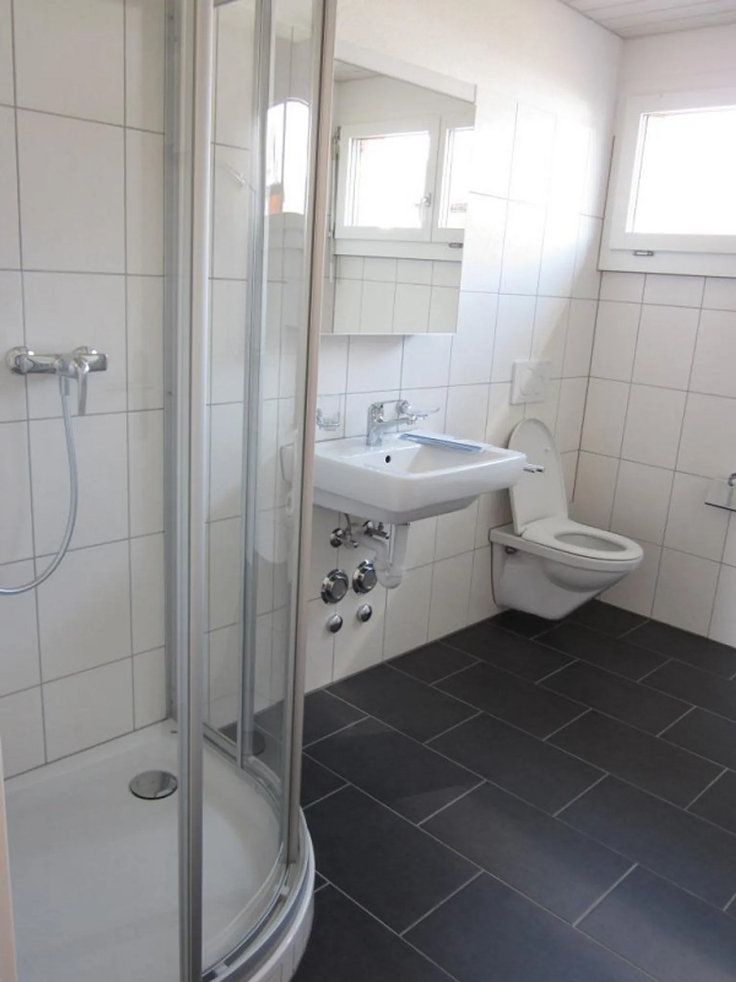 Charmante Dachwohnung - Foto 4 von 12