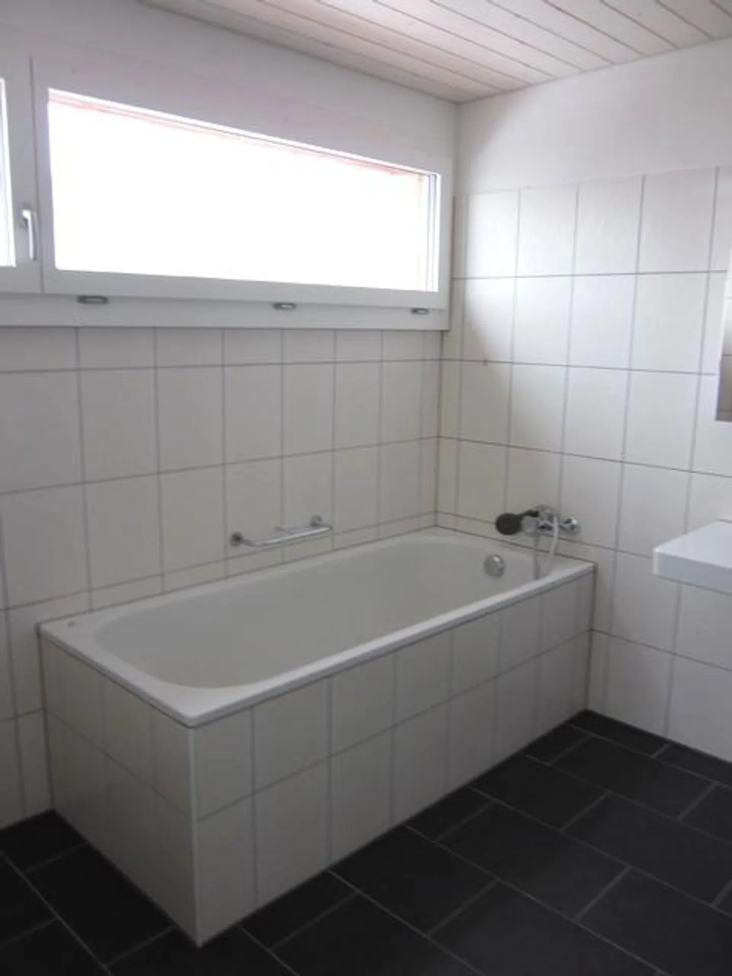 Charmante Dachwohnung - Foto 5 von 12