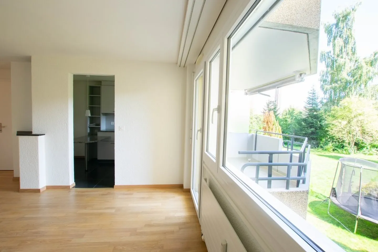 Appartamento 2.5 camere affascinante - Foto 2 di 10