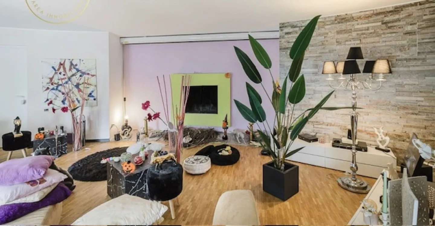 Villa moderna ed esclusiva con vista mozzafiato e arredi di alta qualità - Foto 11 di 19