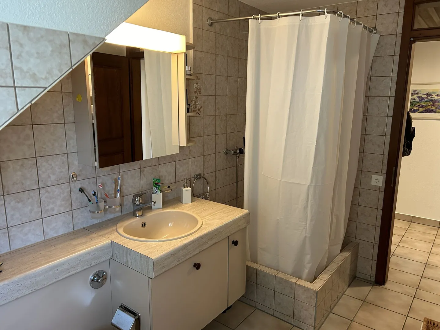 Ampio attico con terrazza privata in posizione centrale - Foto 6 di 10