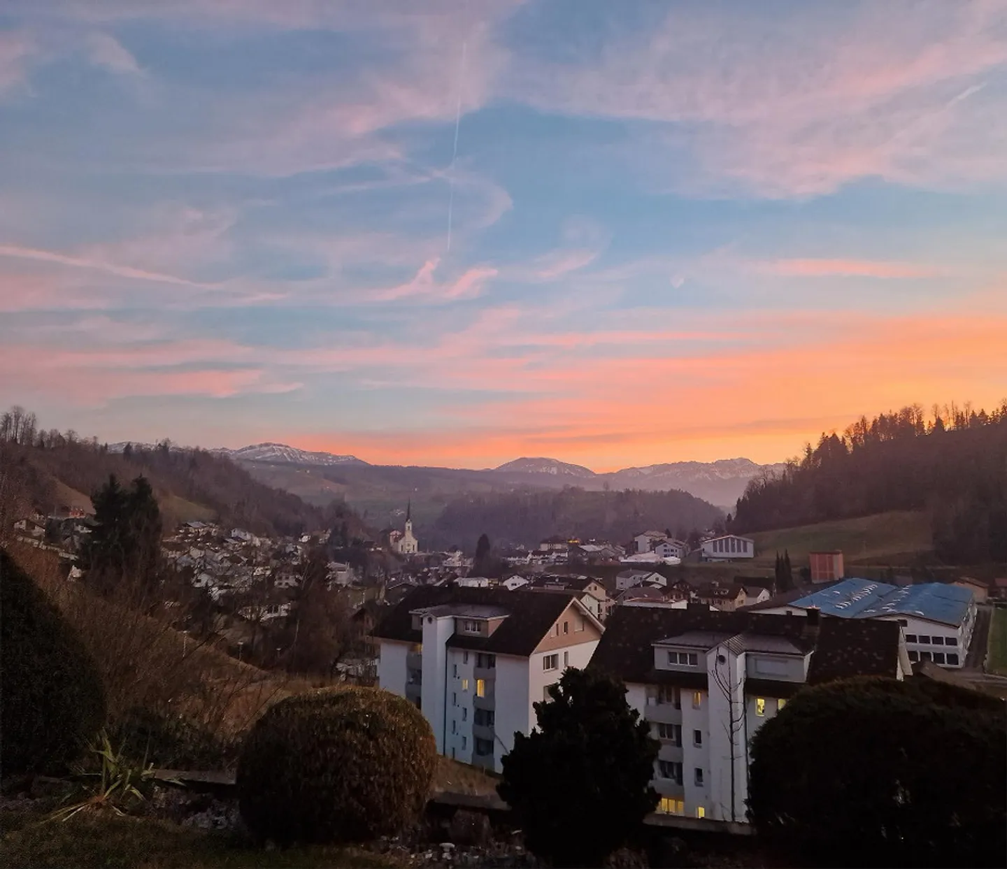 Recherche d'un nouveau locataire pour un bel appartement de 2 pièces avec jardin - Photo 4 sur 4