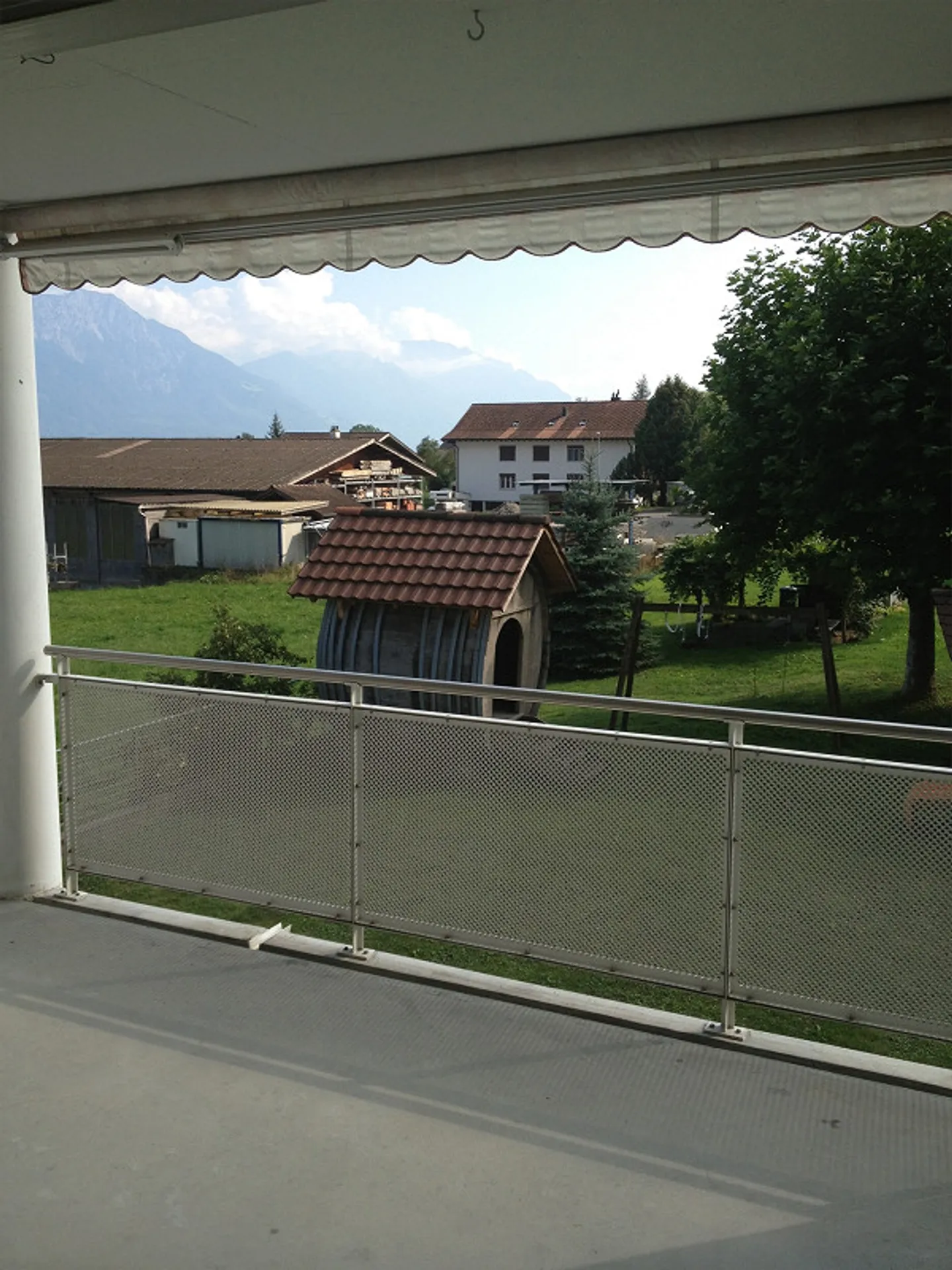 Belle et spacieuse appartement de 1,5 pièces au soleil de Sax - Photo 6 sur 17