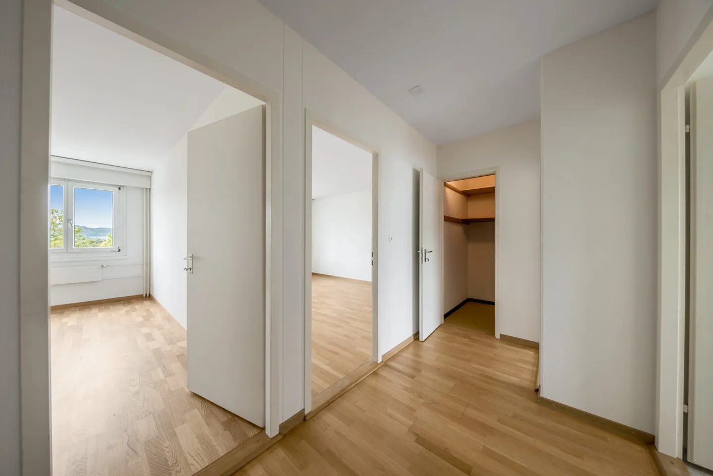 Wohnung mieten - Foto 3 von 12