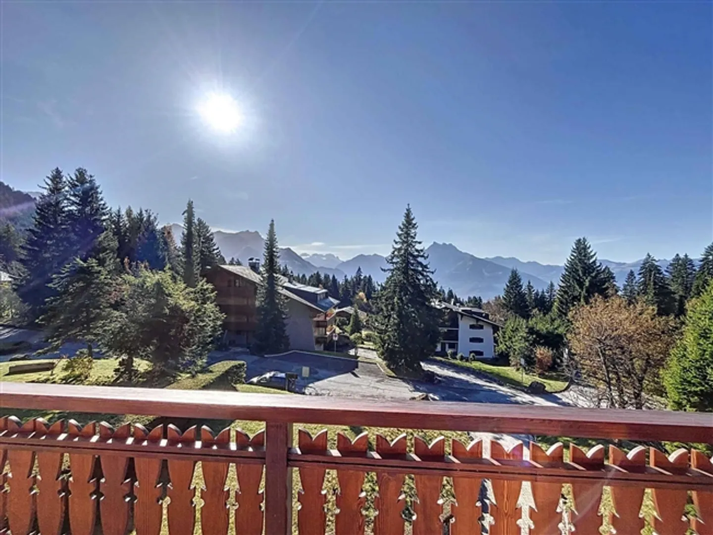 Appartement SKI-IN SKI-OUT au cœur de la Domaine de la Résidence - Photo 6 sur 8