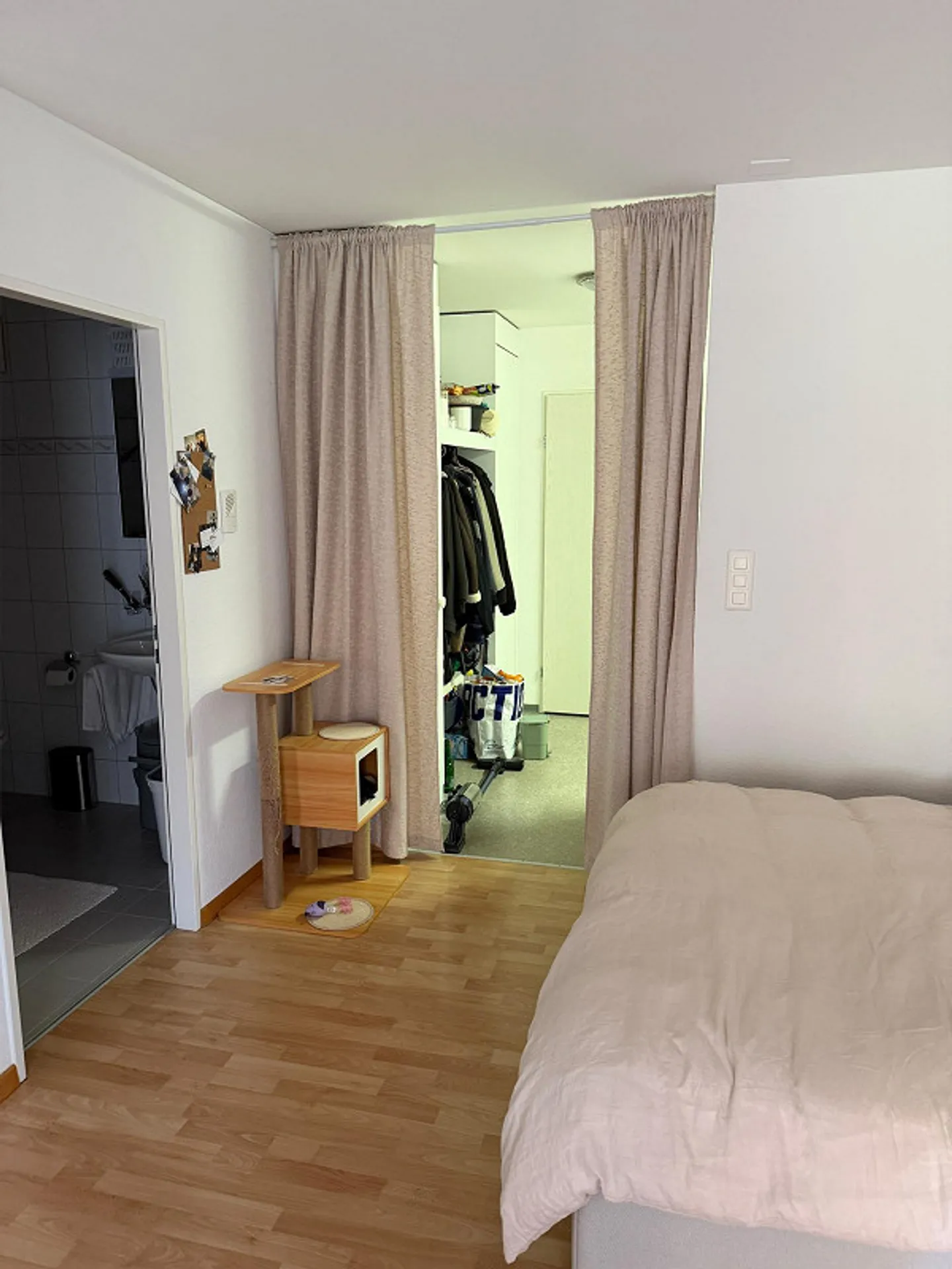 Belle et spacieuse appartement de 1,5 pièces au soleil de Sax - Photo 17 sur 17