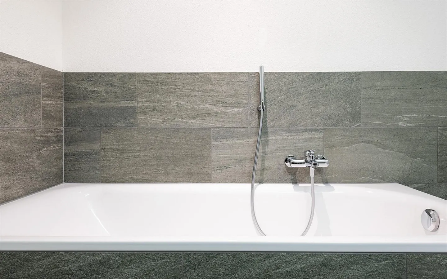 Appartamento attico unico di 4,5 stanze nel popolare quartiere Breite - Foto 6 di 11