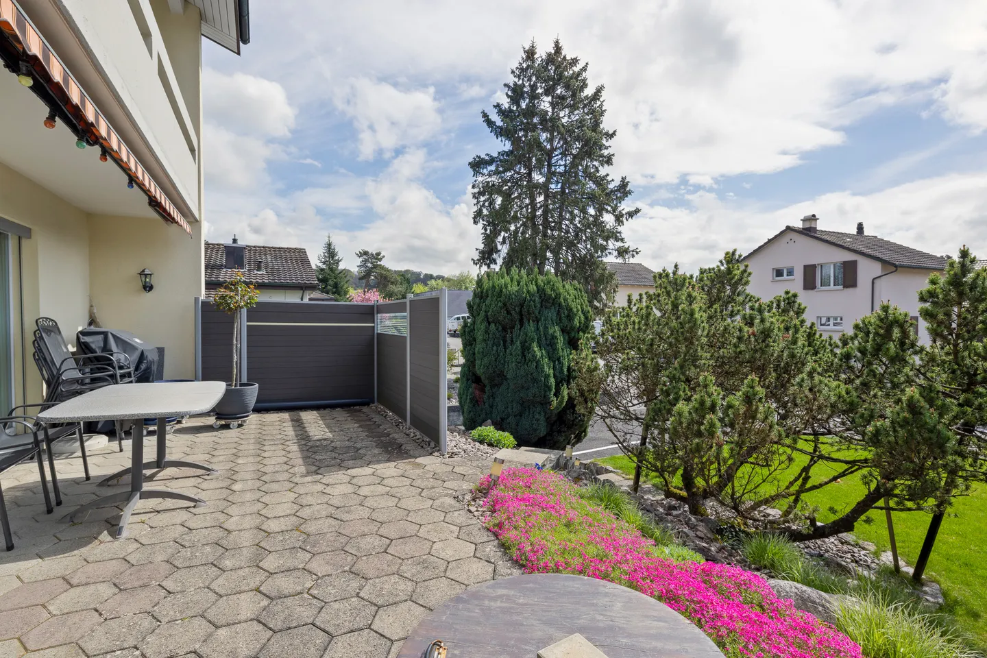 Semi-detached house for sale - Photo 1 of 13