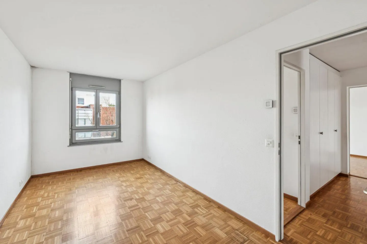 Exklusivität: Durchgehende Wohnung im Herzen von Meyrin-Village - Foto 7 von 13